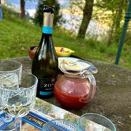 Adelaide Lakeview 3*