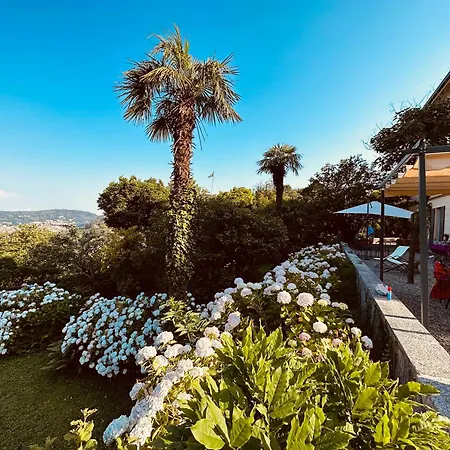 Adelaide Lakeview فندق مبيت وإفطار كومو