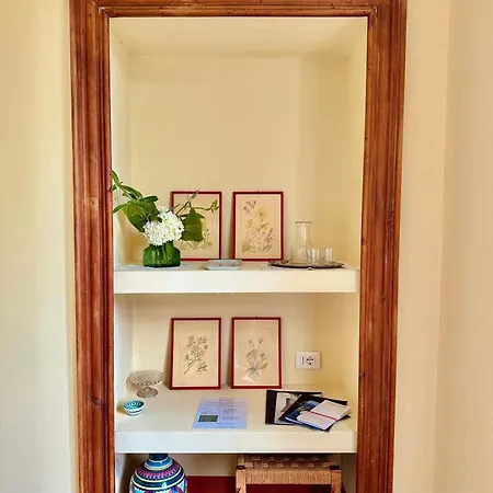 Adelaide Lakeview Bed & Breakfast *