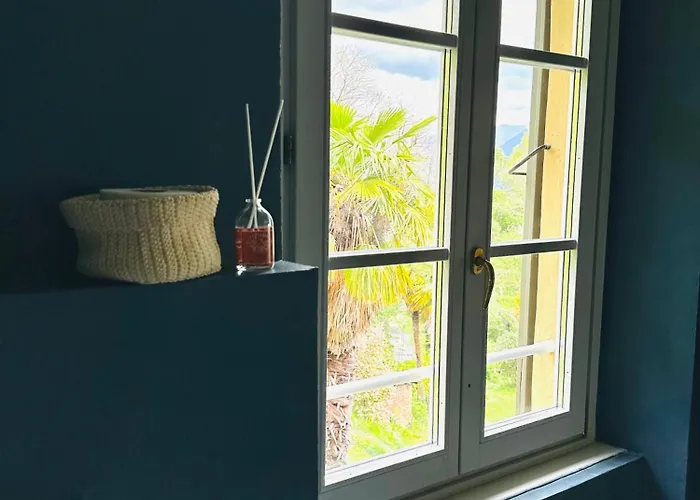 לינה וארוחת בוקר Adelaide Lakeview קומו