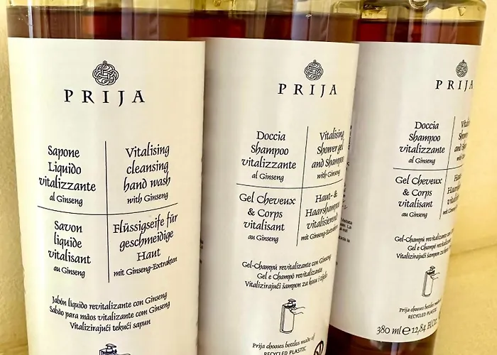 Adelaide Lakeview 3*