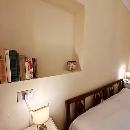 Adelaide Lakeview Como