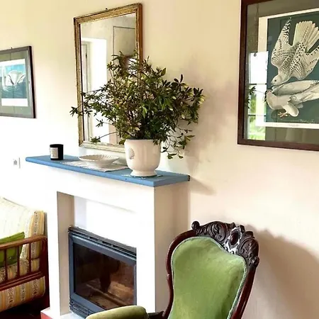 Bed and Breakfast Adelaide Lakeview 3*