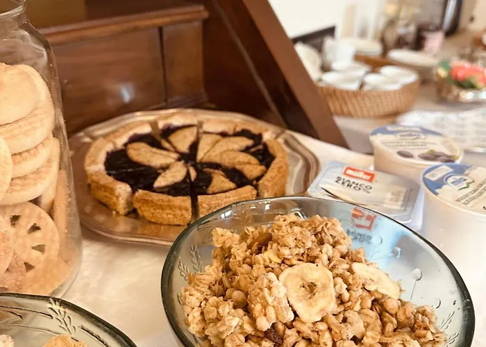 Adelaide Lakeview Bed & Breakfast
